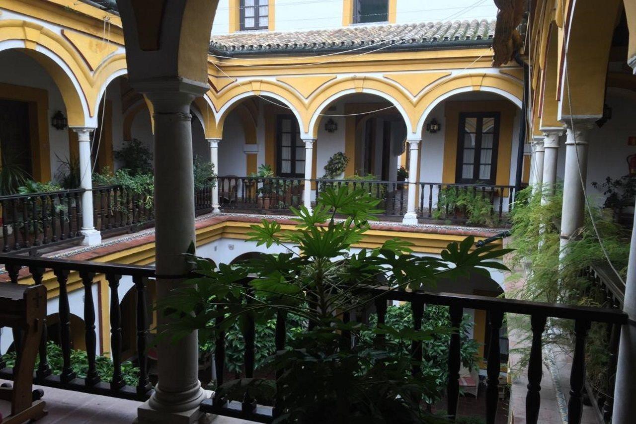 Hotel Casa Imperial Sevilla Bagian luar foto